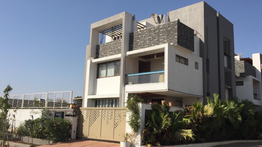 19 RESIDENTIAL BUNGALOWS
